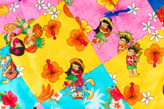 Quilt Detail: Hawaiian 