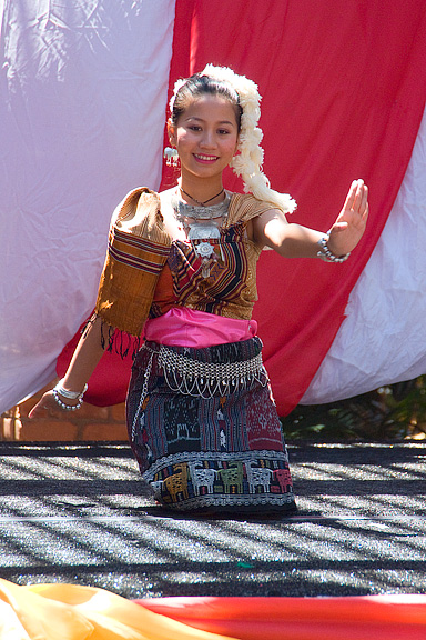 Thai Solo Dancer